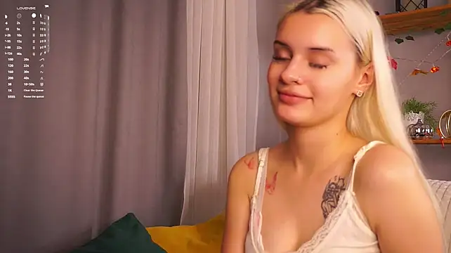 ReneaGilley - lick lips