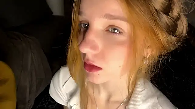 Kissme_Kira - drool ahegao