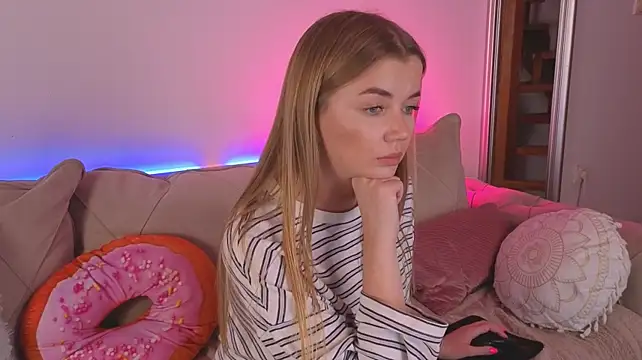 CarrieBradshaww - very sweet cum