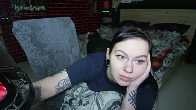 MoorderxDoll - ICE TO NIPPLES?