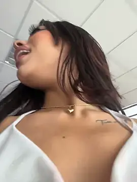 MystiqueXXX - QUEEN SQUIRT SHOW! 😈