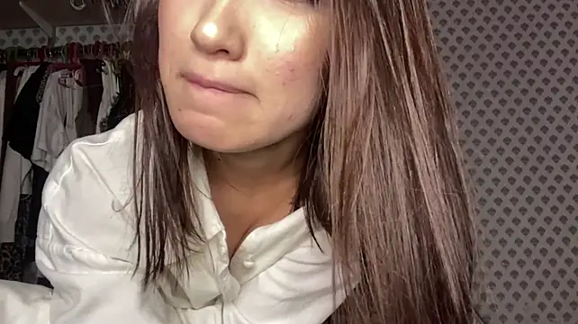 ALittleSurprise - 💓take off top 💓