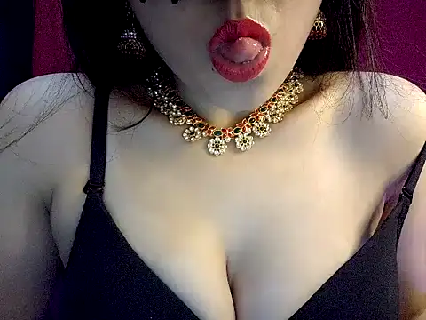 Nadia_doll69 - boobs show & pussy show