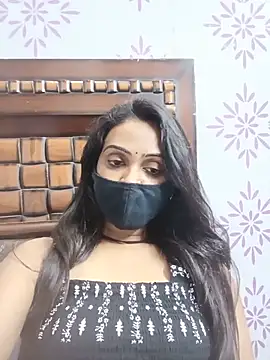 Yours-Bebo - Full nude