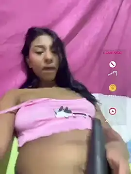 Emmily_Vargas - Show pussy
