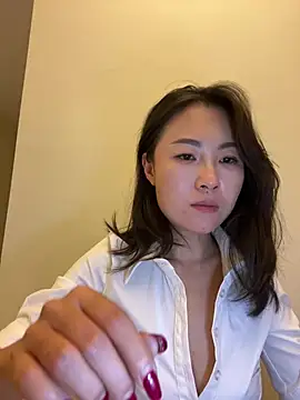 Eva10069 - 🎙️KTV大厅拉尿
