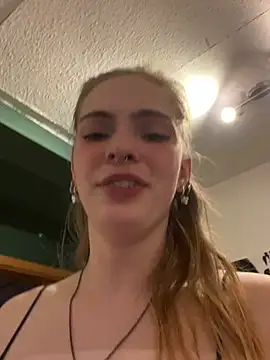 MelissaPeachi - flash boootyy 🍑