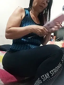 AfroditaX23 - Puss in the ass/Puss En el culo