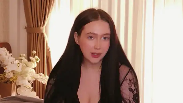 UR_MADDY_ONLINE - naked boobs