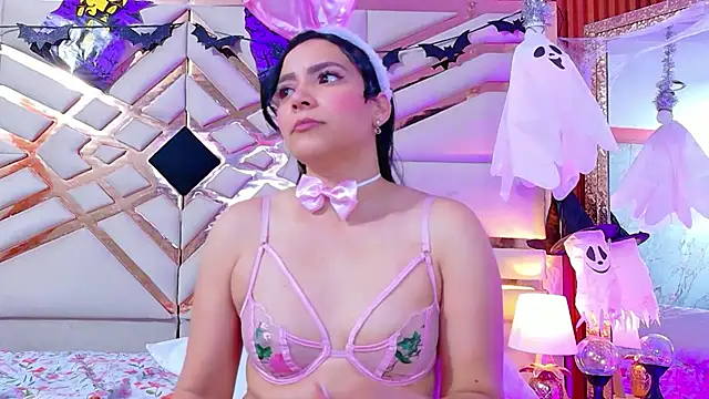 Sluttyandmature - CREAMY CUMM 🍦