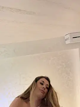 IsabellaEtthan - MyPussyIsImpatientToBeFree+Vid+Telegram