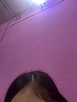 Sexy-Sumaiya - I'll show you my milk and have open coup