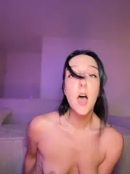 RealJuliette - Fingering my pussy close up