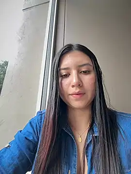 VAL_PRINCESS - show ass in macdonals