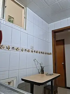 Lauryn_Jones - SHOW MY PUSSY