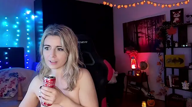Lisaonthemoon - Last tipper gets 3 Videos