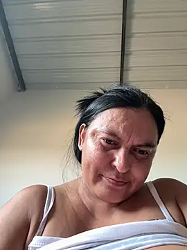 Horny-Mommy-Dirty - Squirt