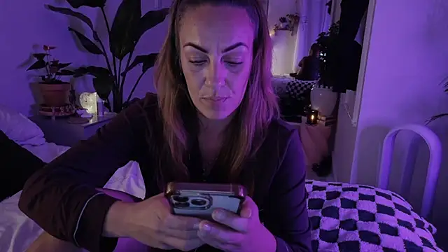 Edenfox- - FLASH TITS & MASSAGE