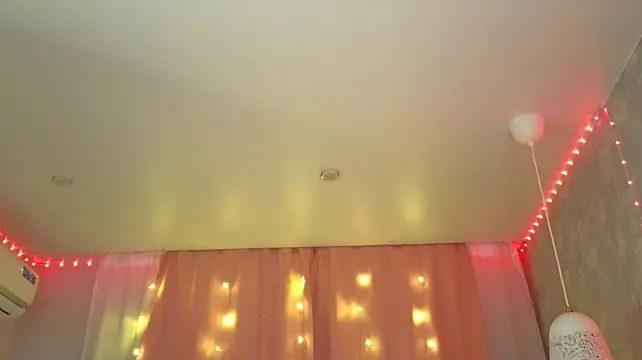 Vivyboo111 - 💖Cum on my boobs💖