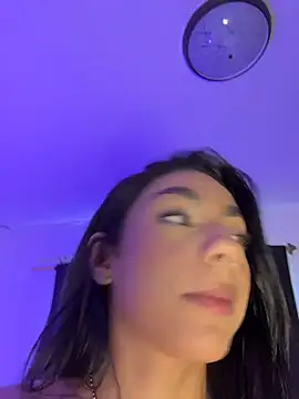 Caro_oaks - OILED & SHINNING BOOBS