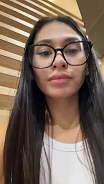 Aria51 - hard pinch naked nipples in BK🤏🍔