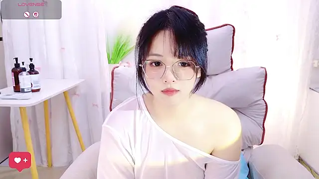 QiQi-Big - m腿抽插出水