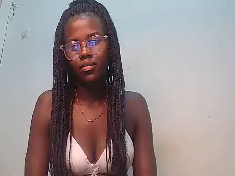 Sexxy_ebony2y - FUCK MY PUSSY HARD AND SUCK MY BOOBS BB