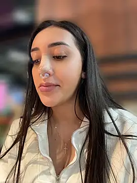 Hannahoff - Play boobs 🍒