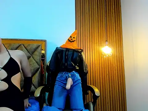 KimJonesVs - all naked😈