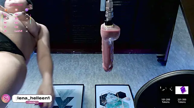 Lena_helleen - control toys
