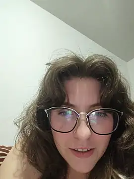 Larieinex - Vibrador sem calcinha por 5 min