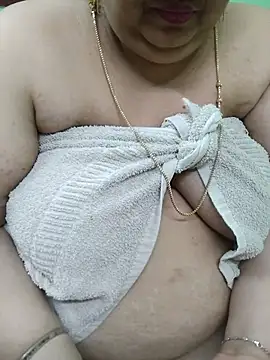 Tamil-mayasri - Suck boobs