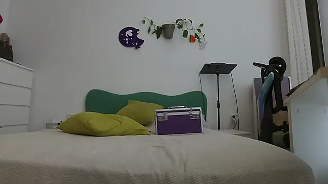 Diosa_cadenas - sacamos ropa y lo que surja