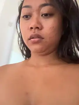 Juliet_official_pro - Fully Naked tease in the bed