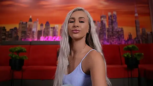 KarlaBart - finger my pussy