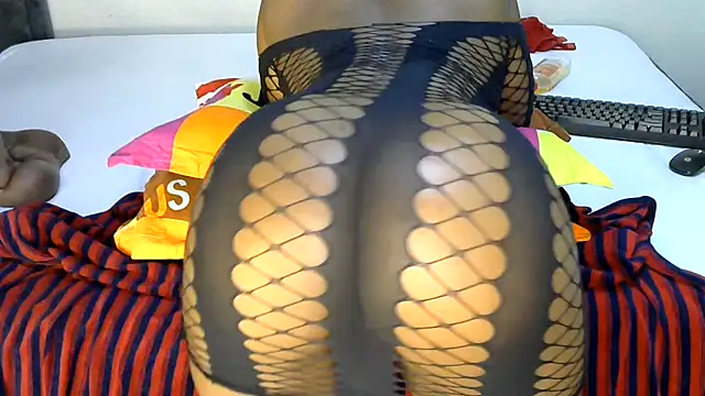 Judy-the-Booty - oil show
