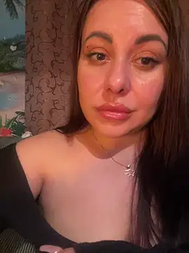 DaisyStreet - 💝❤️💛❤️‍🔥🤍