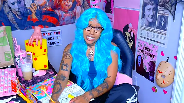 Spookiebaddie - finger asshole + butt plug🍭