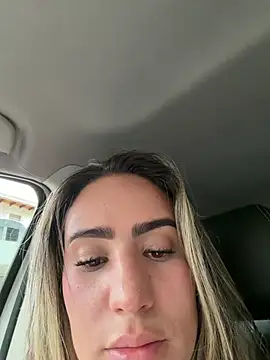 Miilana_ - Travel with me in Uber