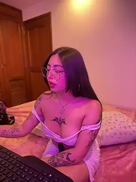 Valu_euphoria - FINGERING + ZOOM PUSSY