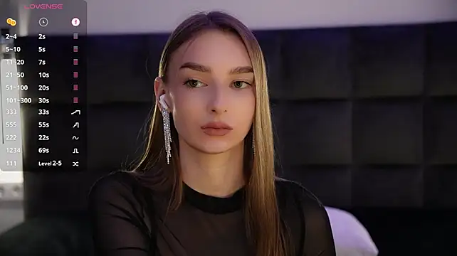 GoldieHarrington - tickle my pussy with good vibes