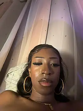 Nina_Velveta - Squirt fountain