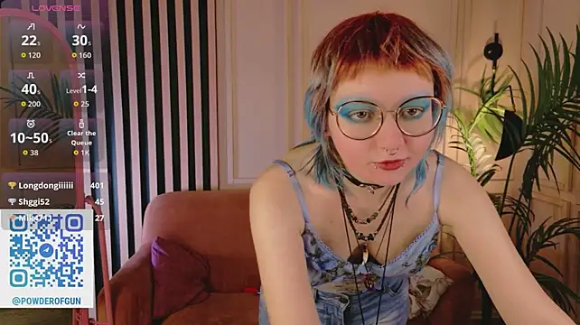 Powderofgun - Deep eyes contact while moaning softly