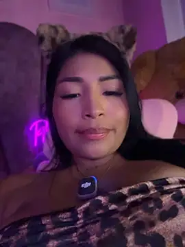 Pocahontascute_33 - FINGERING ASS + RUB MY CLIT😈🔥