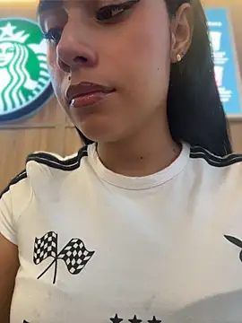 Sara-Castillo - DOMI INSIDE DEPP IN PUBLIC + CUM