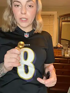 Jaseyrae - Tip 150tks for vid sucking bf 💦