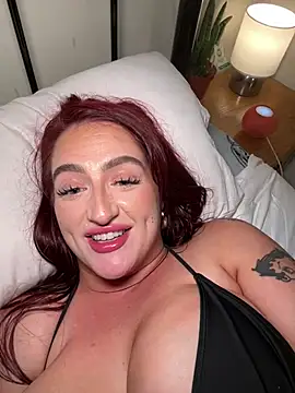 TaliaMommyMelons - Striptease 3mins