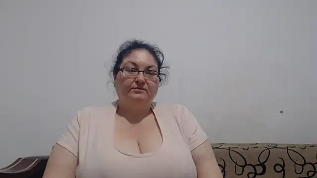 Nykyxo - oil my big ass
