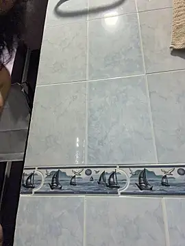 NefertitiXO - RIDE DILDO AND SQUIRT IN THE BATHROOM 💦