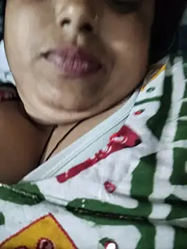Hot_indian_Milf - Pussy Show